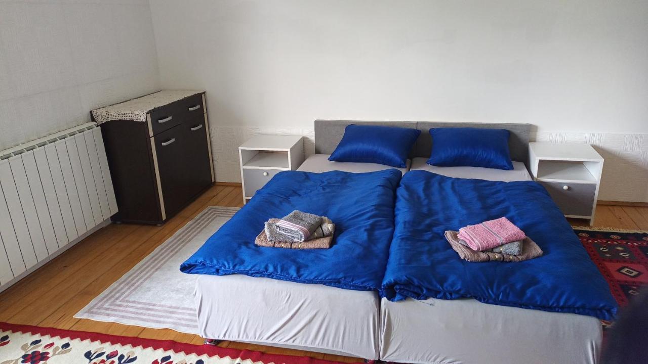 Almira Mujcic Saraievo Exterior foto